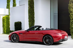 Mercedes Benz Sl Front Right Three Quarter